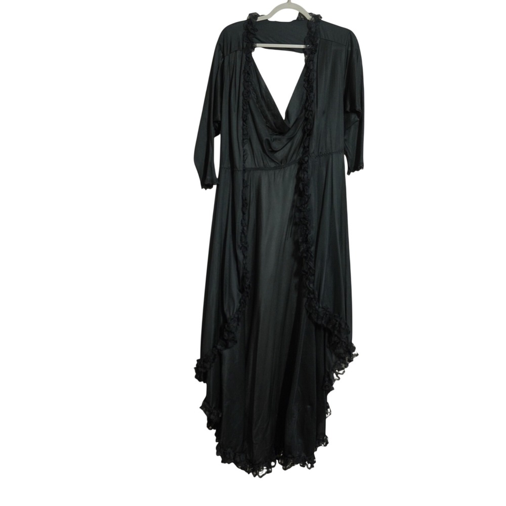 Vintage Fredericks of Hollywood Black Nightgown Robe Lace Trim Vixen Gothic Glam